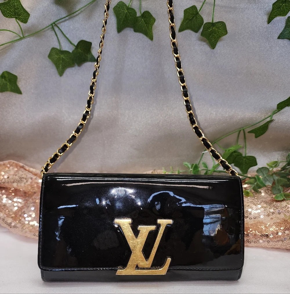 Authentic Louis Vuitton Louise Patent Leather Wallet With Dust Bag AND COA